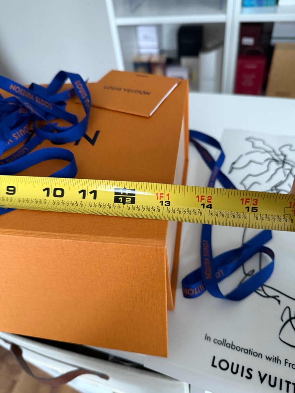 Louis Vuitton Orange Gift Box with matching accessories - Picture 13 of 16
